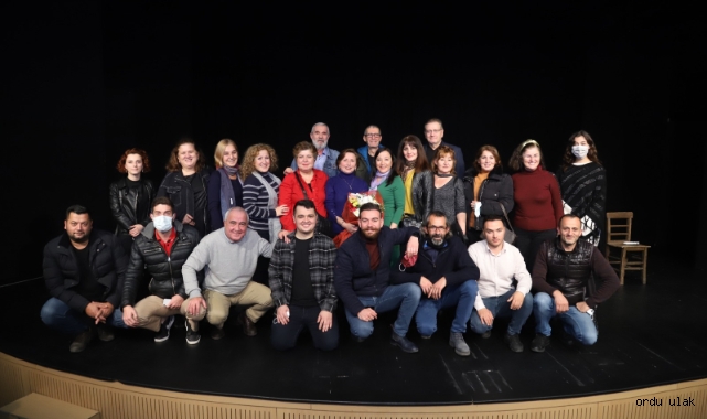 "Bir bilet iki film" oyunu sahnelendi