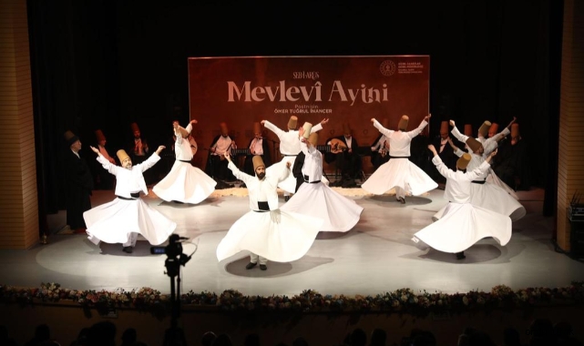 Mevlevi Ayini ve Sema gösterisi mest etti