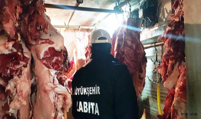 ORDU’DA USULSÜZ 1 TON ETE EL KONULDU