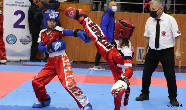 Kick Boks Türkiye Şampiyonası Sona Erdi
