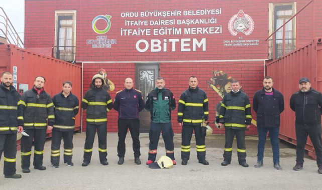 İtfaiyeden gönüllü arama kurtarma ekibine eğitim