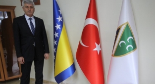 Başkan Gül : Binlerce Boşnak'ın hunharca katledildi ve soykırıma uğradı