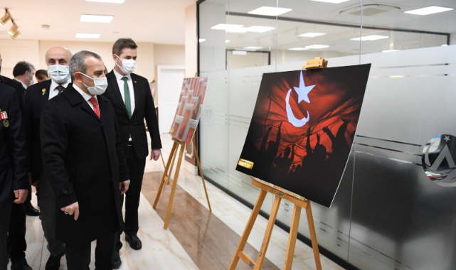 Çanakkale ve Türk Bayrağı temalı fotoğraf sergisi”