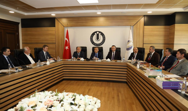 Tarım Konulu Kamu, Üniversite, Sanayi İşbirliği ve İstişare Toplantısı Yapıldı