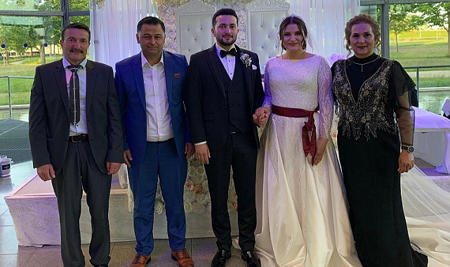 Melek ve Göksu hayatlarını birleştirdi