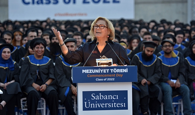 Dünyanın el ele vererek, iklim acil durumuna çözümler üretmesi, birlikte çalışması gerekiyor
