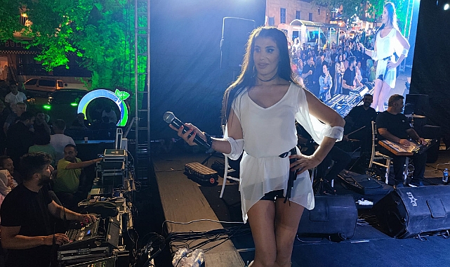 Hatice konseri Ünyeyi coşturdu