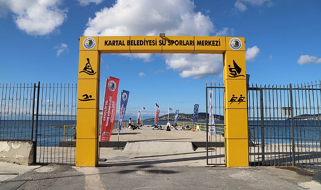 Kartal Belediyesi kürek ve kano eğitimleri başladı