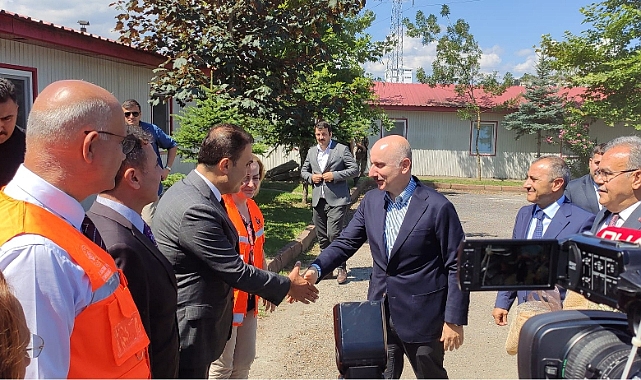 Ulaştırma Bakanı Karaismailoğlu Ordu'da ışık görme törenine katıldı