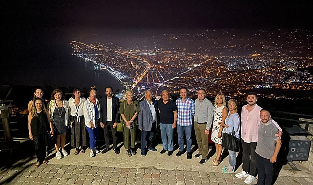Köşe yazarlarından Ordu’ya çıkarma