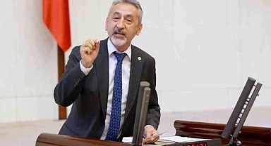 CHP'li Adıgüzel okul alışverişi sonrası fişi gösterdi