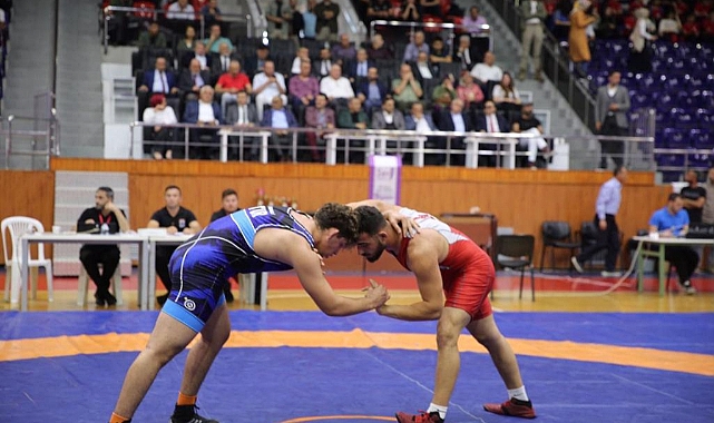 Karadeniz İlleri U20 Serbest Güreş Turnuvasının Açılış Programına Katıldı