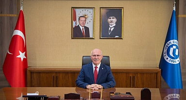 Rektör Savaş, Uşak’ın işgalinden kurtuluşunun 100. yılını kutladı