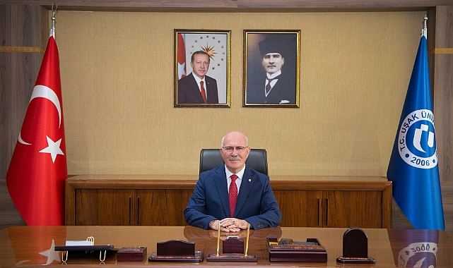 Rektör Savaş, Uşak’ın işgalinden kurtuluşunun 100. yılını kutladı