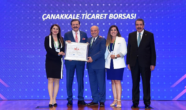 TOBB Akreditasyonun geçen oda ve borsalara sertifika verildi