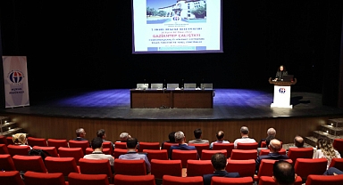 İdare hukuku buluşmalarının yedincisi GAÜN'de yapıldı