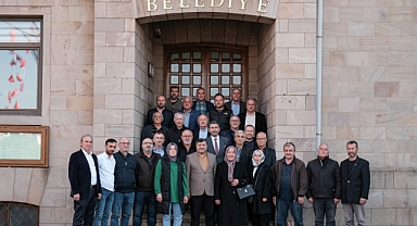 Muhtarlardan başkan Şenlikoğlu’na ziyaret