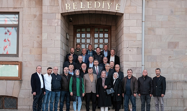 Muhtarlardan başkan Şenlikoğlu’na ziyaret