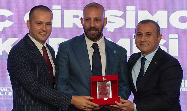 Paket Taxı Kurucusu Raşit Emir Süer Ordu'da gençlerle buluştu