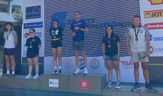 Triatlon sporcusu Kır’dan bir altın madalya daha