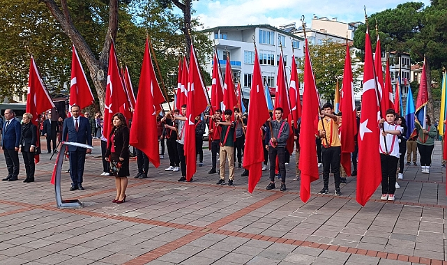 Ünye’de Cumhuriyet Çoşkusu törenle başladı