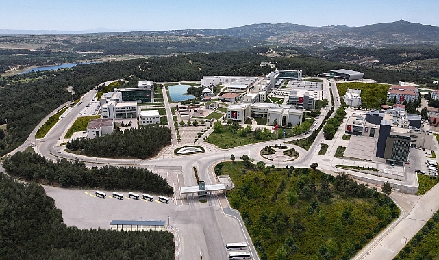 Uşak Üniversitesi 33 TÜBİTAK Öğrenci Projesiyle Bölge Birincisi Oldu