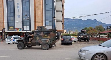 Yengesini tüfekle öldürdü