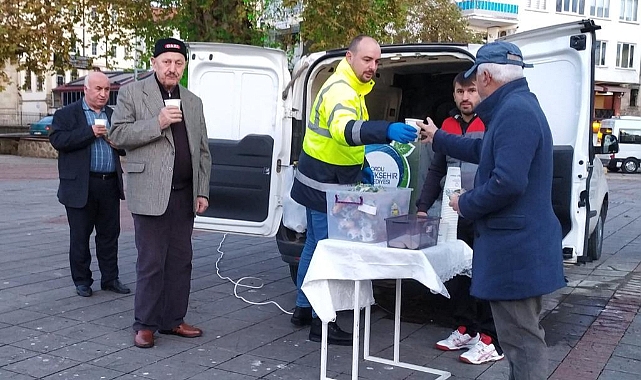 Ordu'da esnaf ve vatandaşa sıcak çorba ikramı
