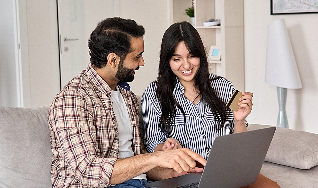 E-Ticaret 10 Yılda 50 Kat Büyüdü