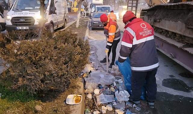 OBB Deprem bölgesinin cadde ve sokaklarını temizliyor