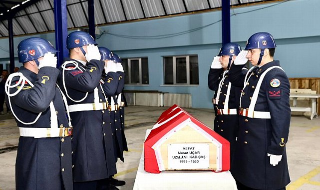 Hayatını kaybeden Uzman Çavuş Uçar son yolculuğuna uğurlandı