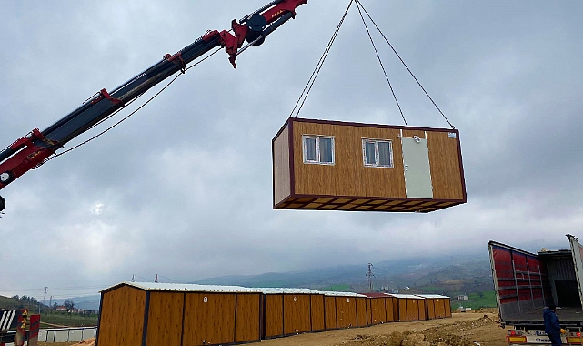 Ordu Köyü Konteynerlerı Gölbaşı'na ulaştı