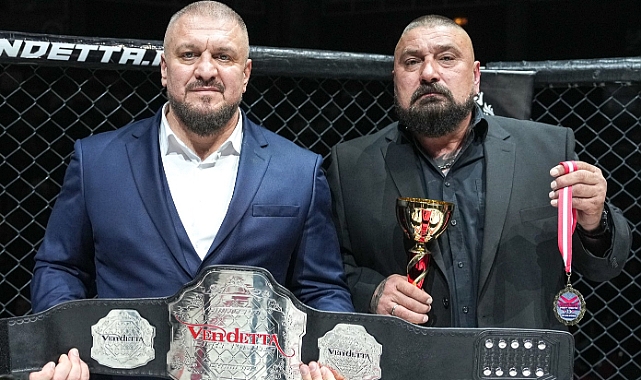 Viyana’daki boksta depremzedeler için 11 bin Euro bağış yapıldı