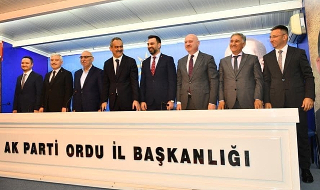 Bakan Özer, Seçim çalışmalarına start verdi