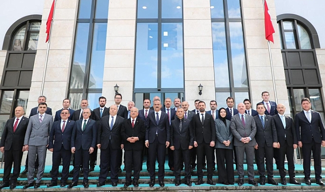 Milli Eğitim Bakanı Özer, Ordu Valiliğini ziyaret etti