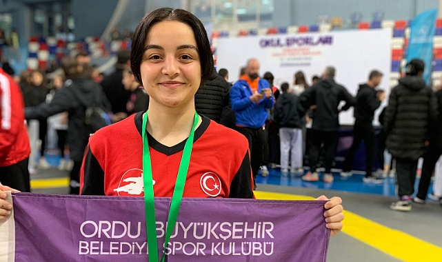 Ordu’nun Taekwondo'da gururu Ebrar Çelenk oldu
