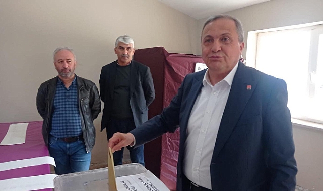 Seyit Torun oyunu köyünde kullandı