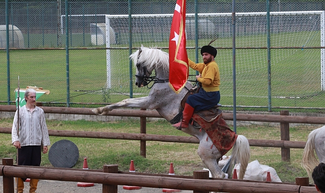Ünye’de Atlı Spor Gösterileri nefes kesti