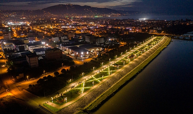 Melet, Rotterdam limanına dönecel