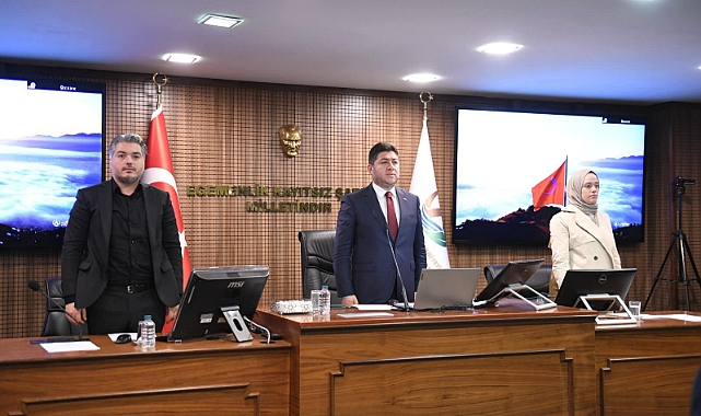 Başkan Tören; "Atatürk'ün hedefleri bizim için de kızıl elmadır"