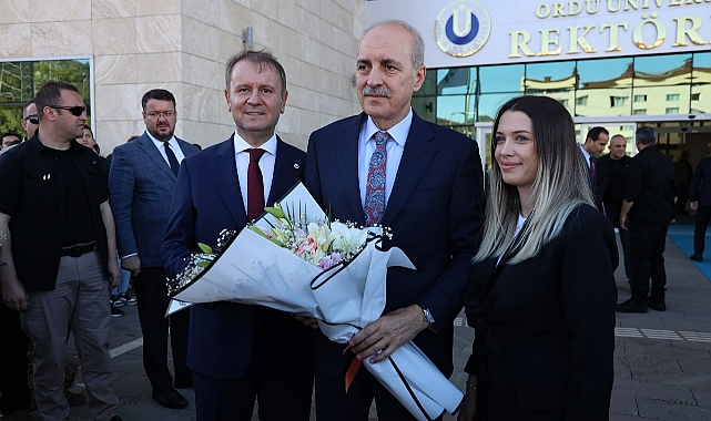 TBMM Başkanı Kurtulmuş, Rektör Baş’ı makamında ziyaret etti