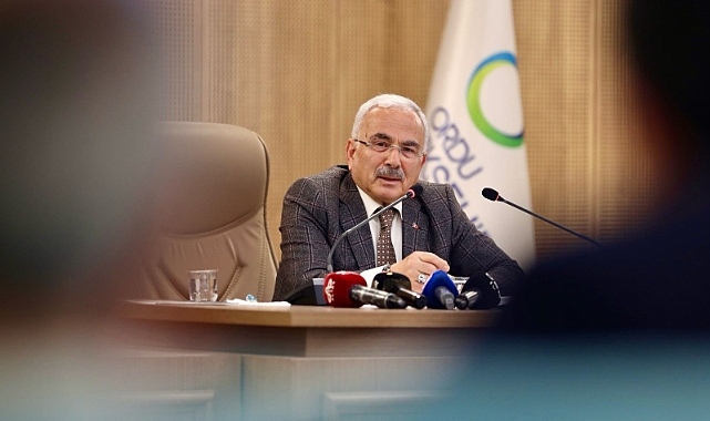 Başkan Güler: Enkaz devraldık ! Belde Evler ve Durugölü kurtardık