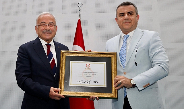 Başkan Güler mazbatasını aldı