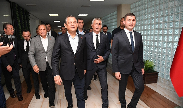 CHP lideri Özel, Altınordu Belediyesi’nde konuştu: Fındık fiyatı Karadeniz'e ihanettir