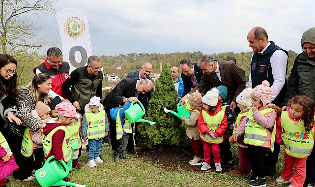 Milli Ağaçlandırma Günü'nde 4.877 fidan toprakla buluştu