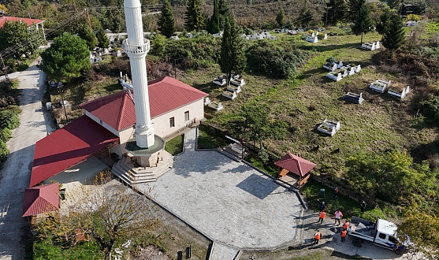 Tarihi Terzili Camii'nin avlusuna estetik dokunuş