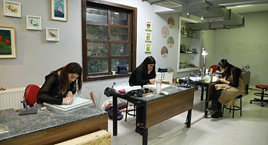 Büyükşehir'in Cam Sanatları Atölyesi, ODÜ'lü öğrencilerin uygulama alanı oldu