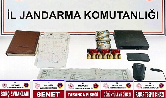 Fatsa'da operasyon: 57 imzalı boş senet ve radar tespit cihazı ele geçirildi!