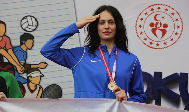 İkra Gürpınar, Kick Boks’ta Türkiye’nin en iyisi