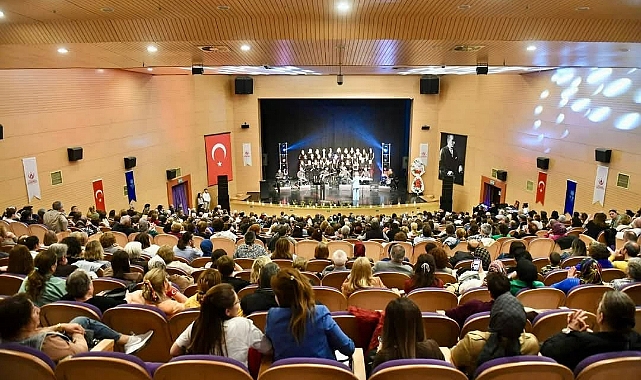 Altınordu'da türküler anneler için söylendi